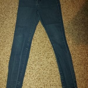 Old Navy Super Skinny